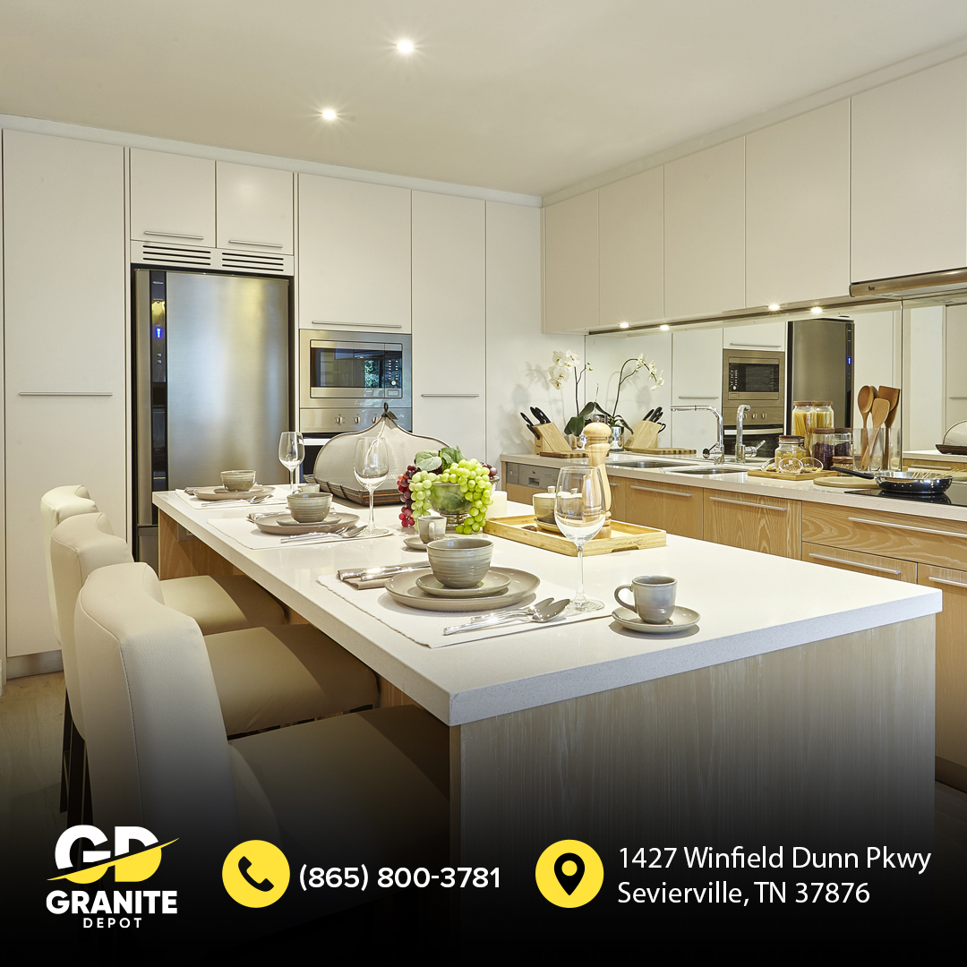 How to Pair Marble Countertops with a Kitchen Island