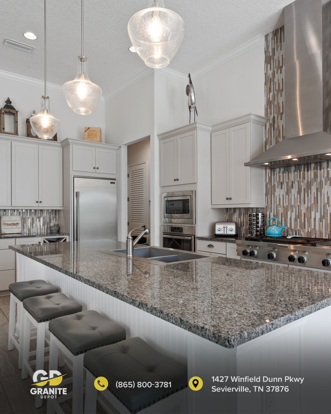 Modern vs. Classic Kitchen Styles – How to Combine Elegance with Warmth